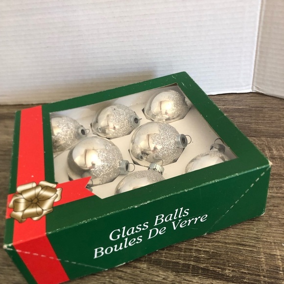Vtg Silver Holiday Ornament Set - Picture 4 of 8